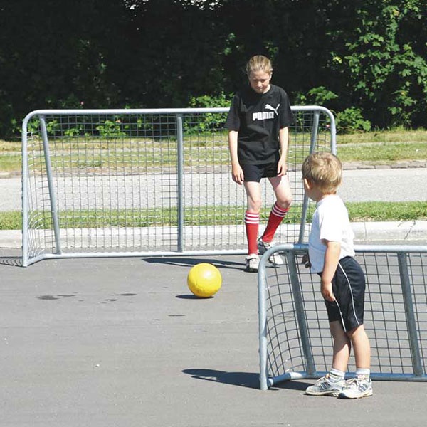 Fotbollsmål | Skolgårdsmål i stål 200 x 100 cm