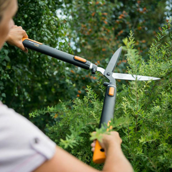 Handredskap | Fiskars Häcksax HS86 Teleskop SmartFit